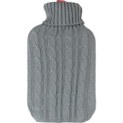 Produktabbildung: Wärmflasche Gummi 2 Liter mit Rollkragenpullover 1 St